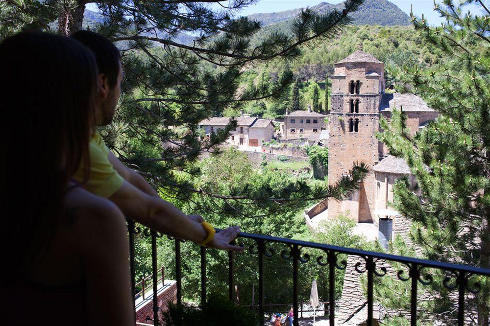 Hotel Rural El Mirador De Los Pirineos Санта-Крус-де-ла-Серос Экстерьер фото